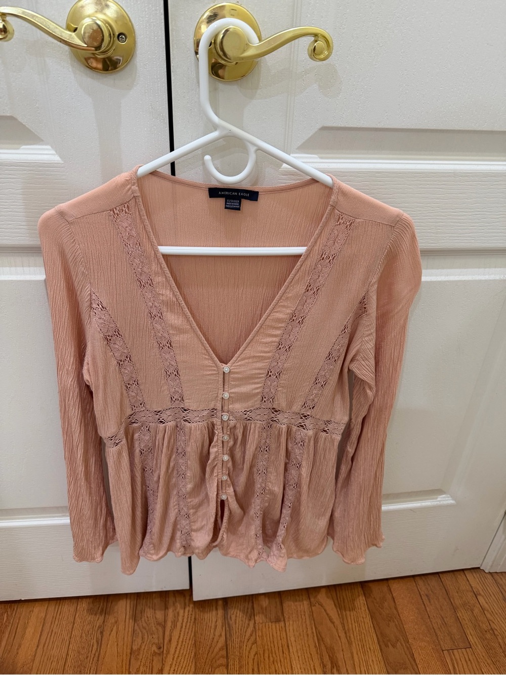 American Eagle Outfitters Dusty Rose V-Neck Lace Peplum Button-Front Top